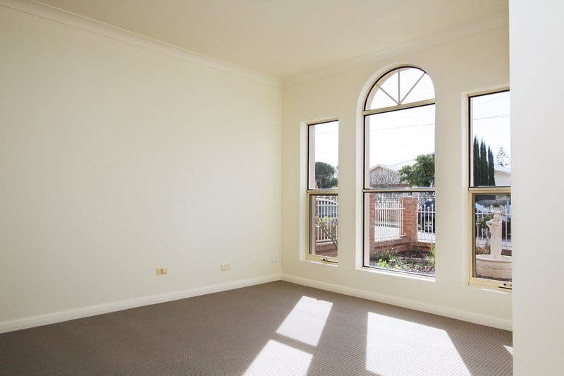 1B Sussex Street, HENLEY BEACH SA 5022, Henley Beach - Thumbnail 2
