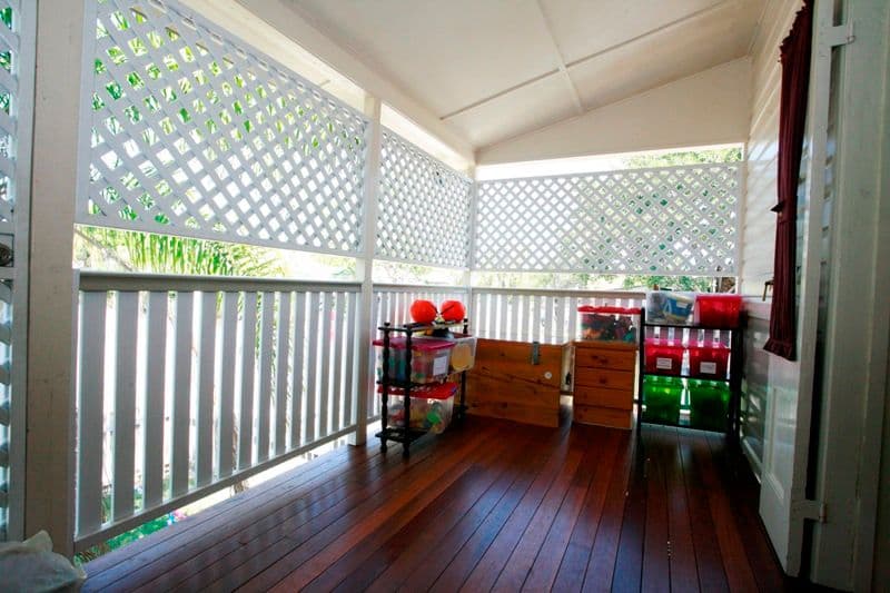 24 Ninth Avenue, RAILWAY ESTATE QLD 4810, Railway Estate - Thumbnail 2
