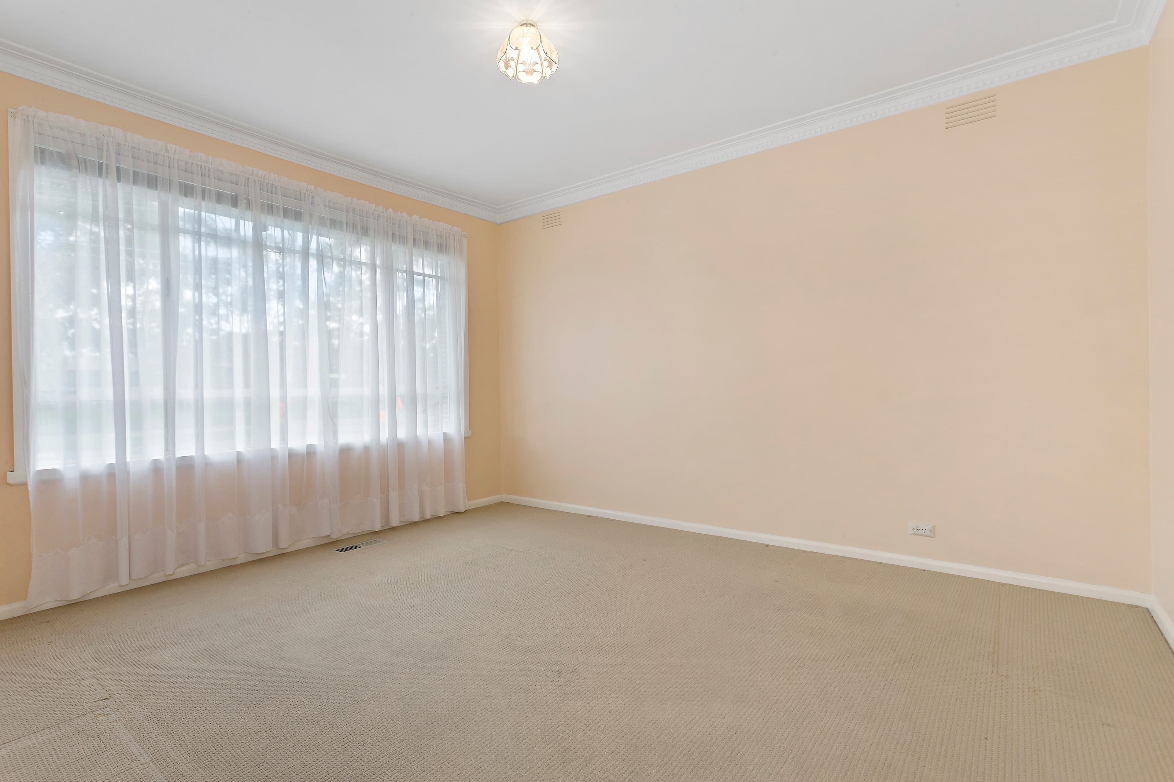 91 Main Street, Thomastown VIC 3074, Thomastown - Thumbnail 2