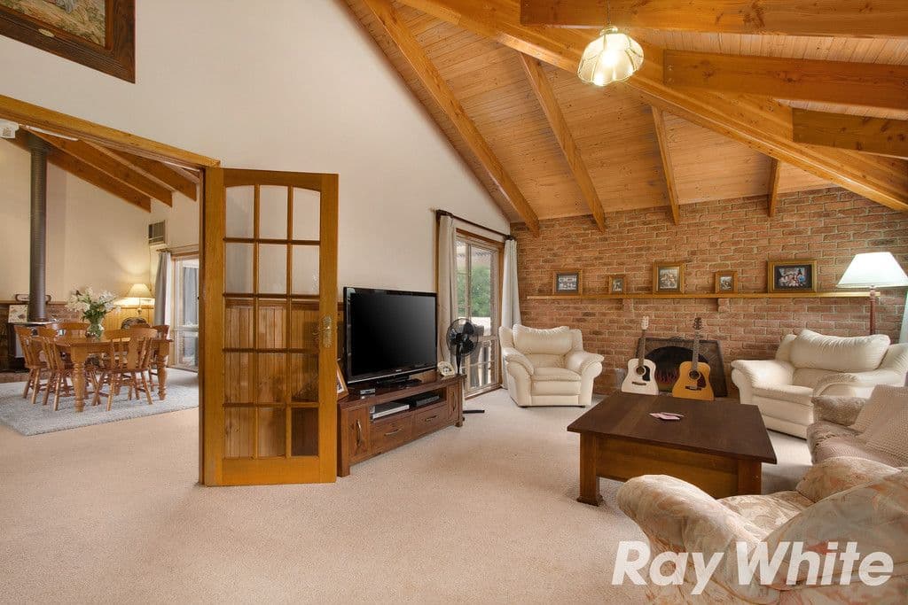 5 Dowd Court, Pakenham VIC 3810, Pakenham - Thumbnail 3