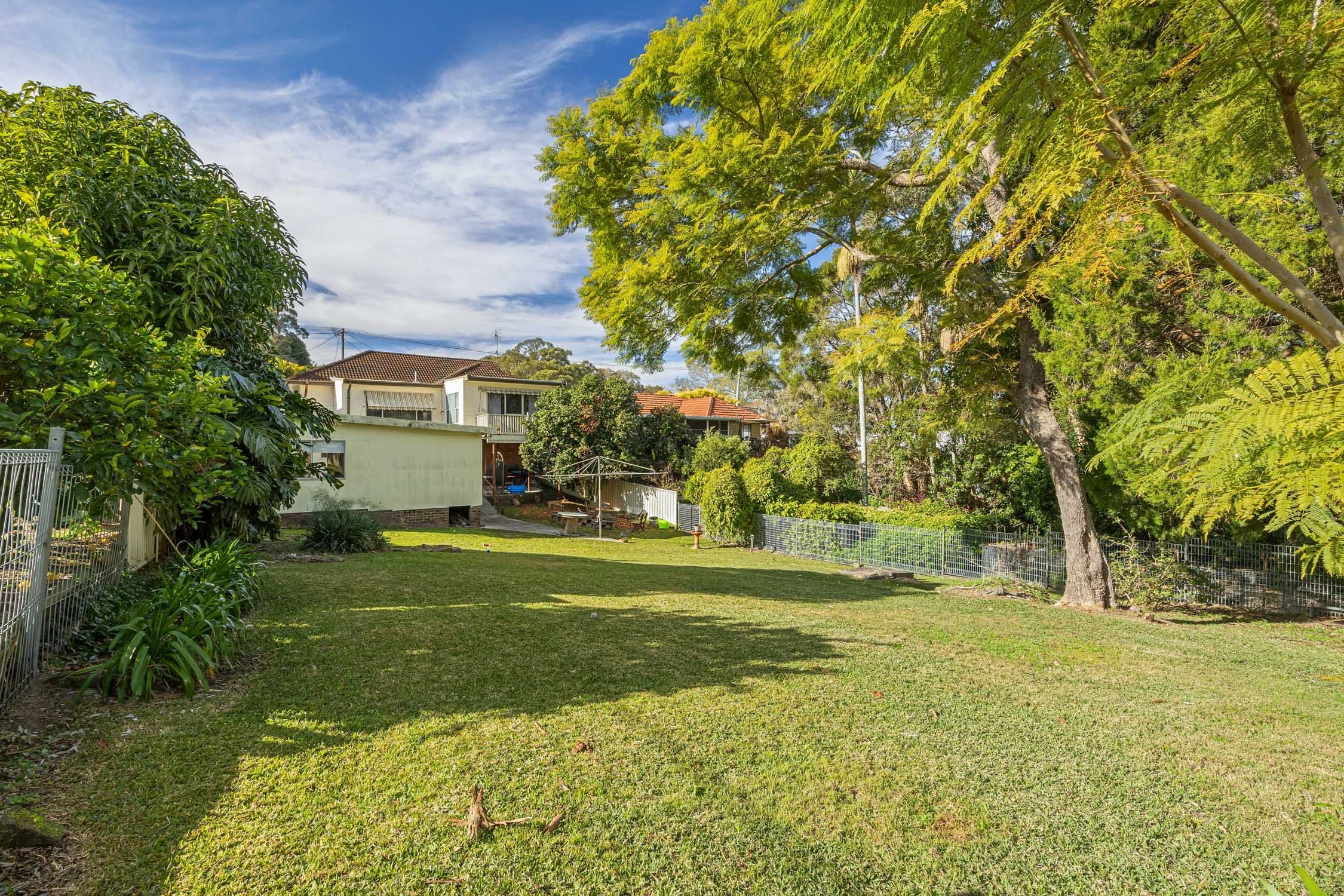9 Hely Avenue, Fennell Bay NSW 2283, Fennell Bay - Thumbnail 2