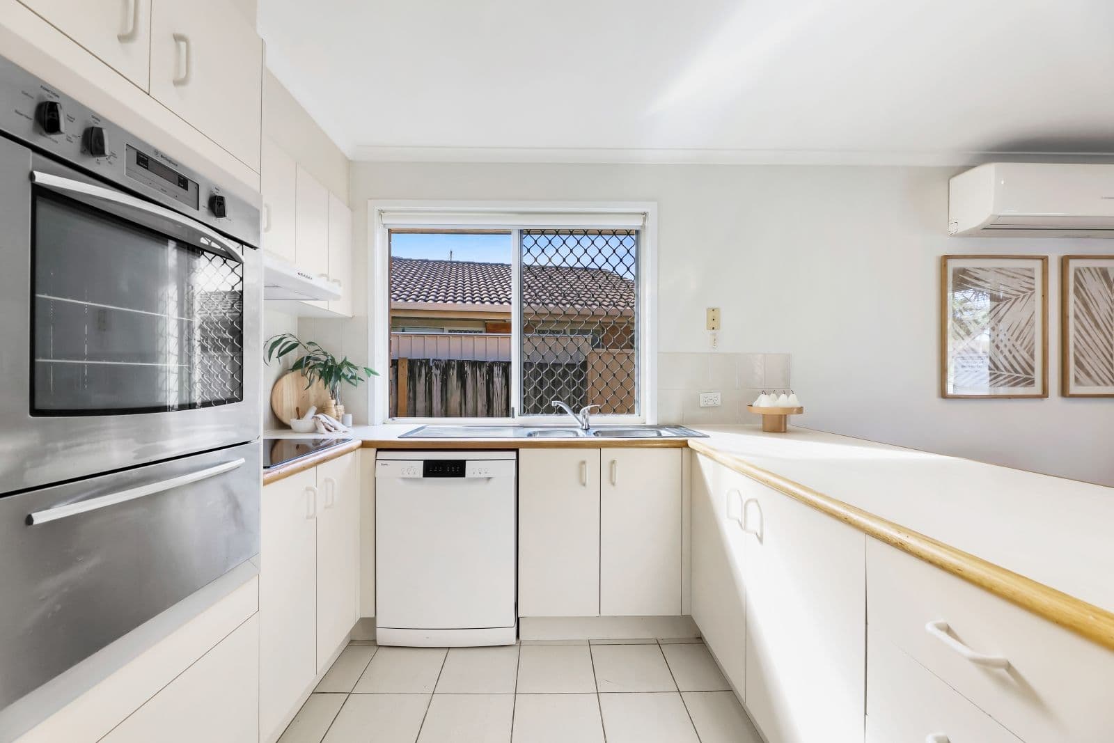 19 Emerton Crescent, Robina QLD 4226, Robina - Thumbnail 7