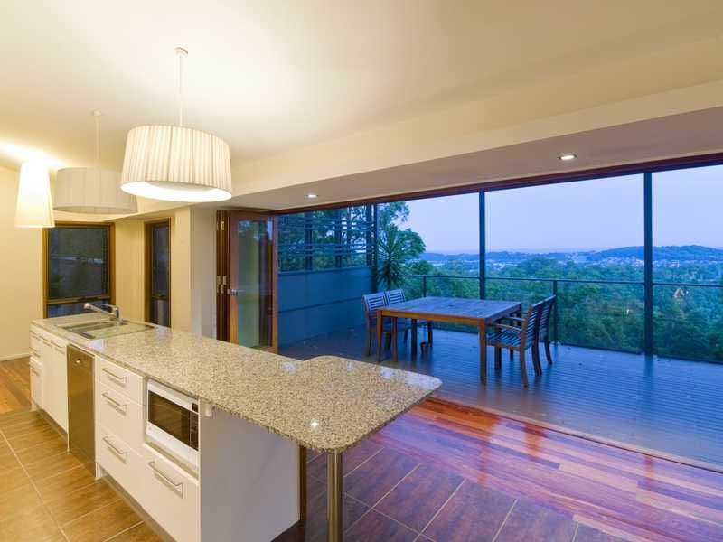 182 Simpsons Road, CURRUMBIN WATERS QLD 4223, Currumbin Waters - Thumbnail 3