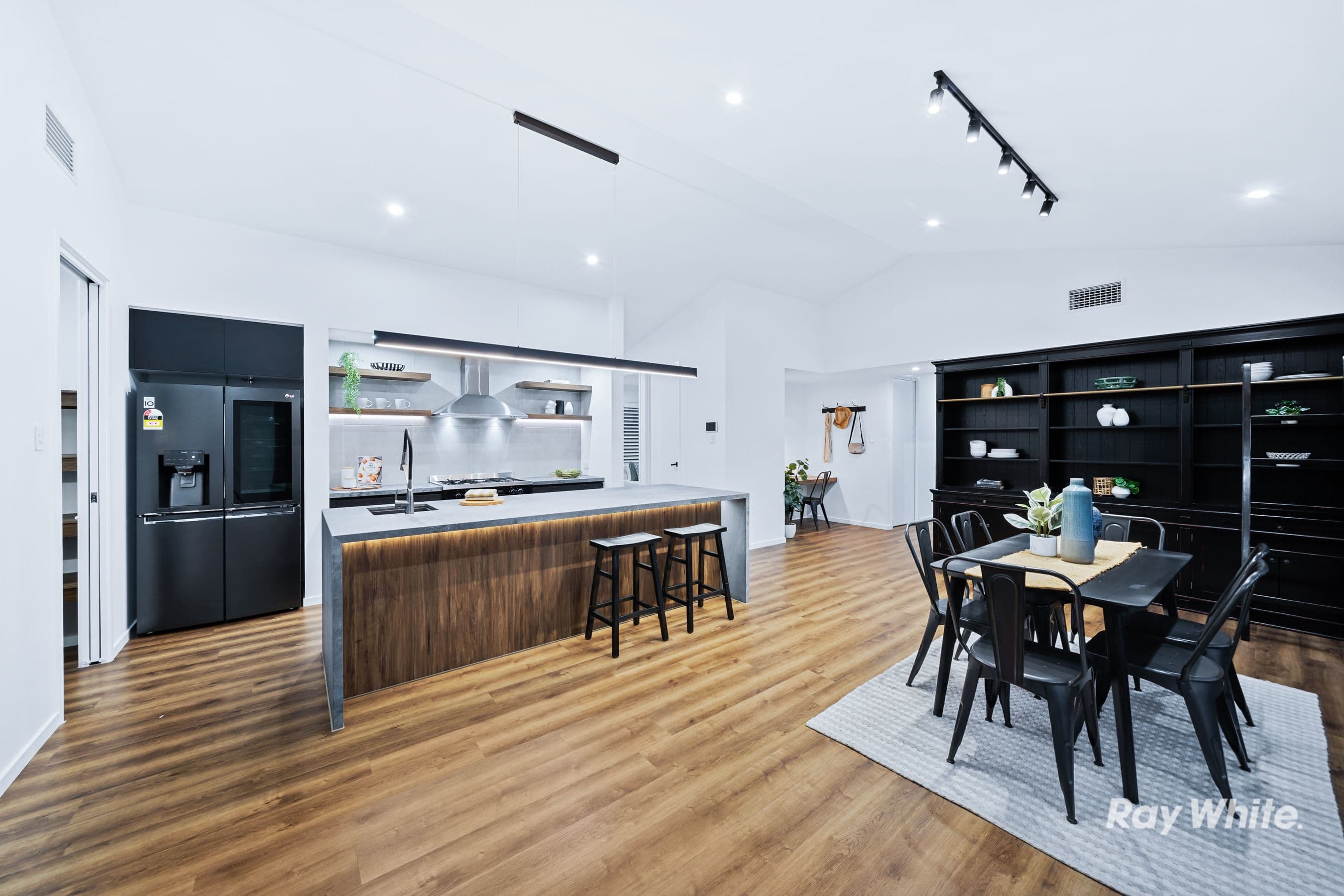 85 Teal Circuit, Greenbank QLD 4124, Greenbank - Thumbnail 2