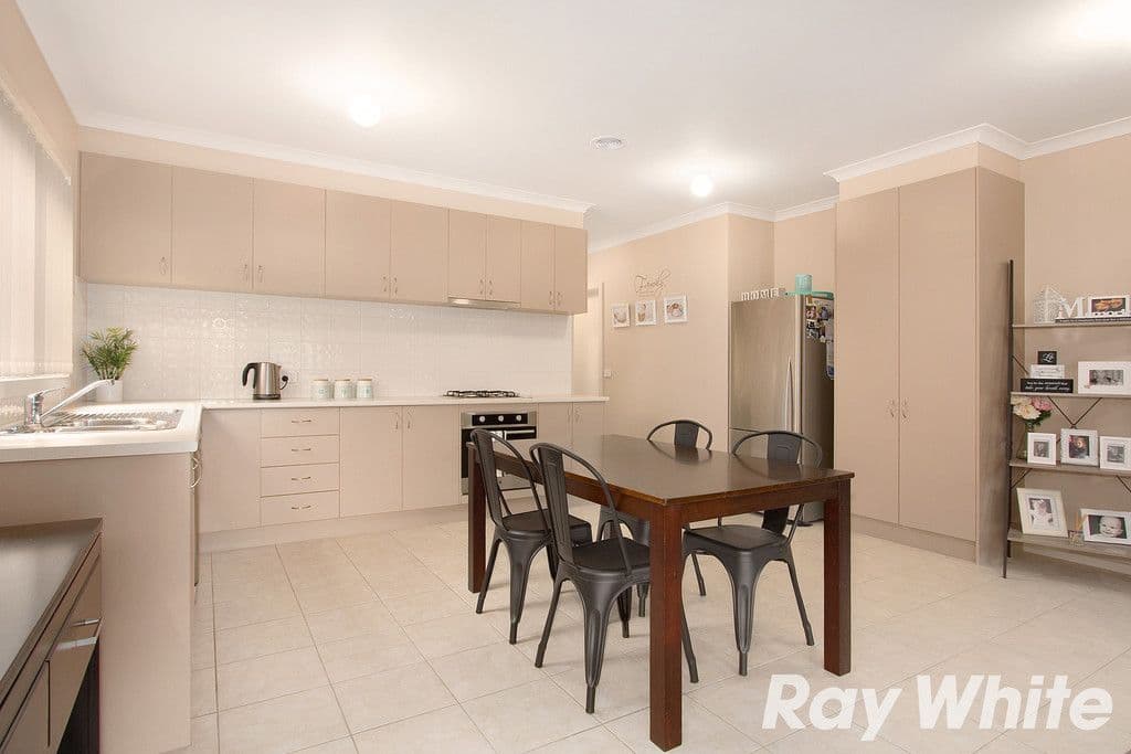 143 Ahern Road, Pakenham VIC 3810, Pakenham - Thumbnail 5