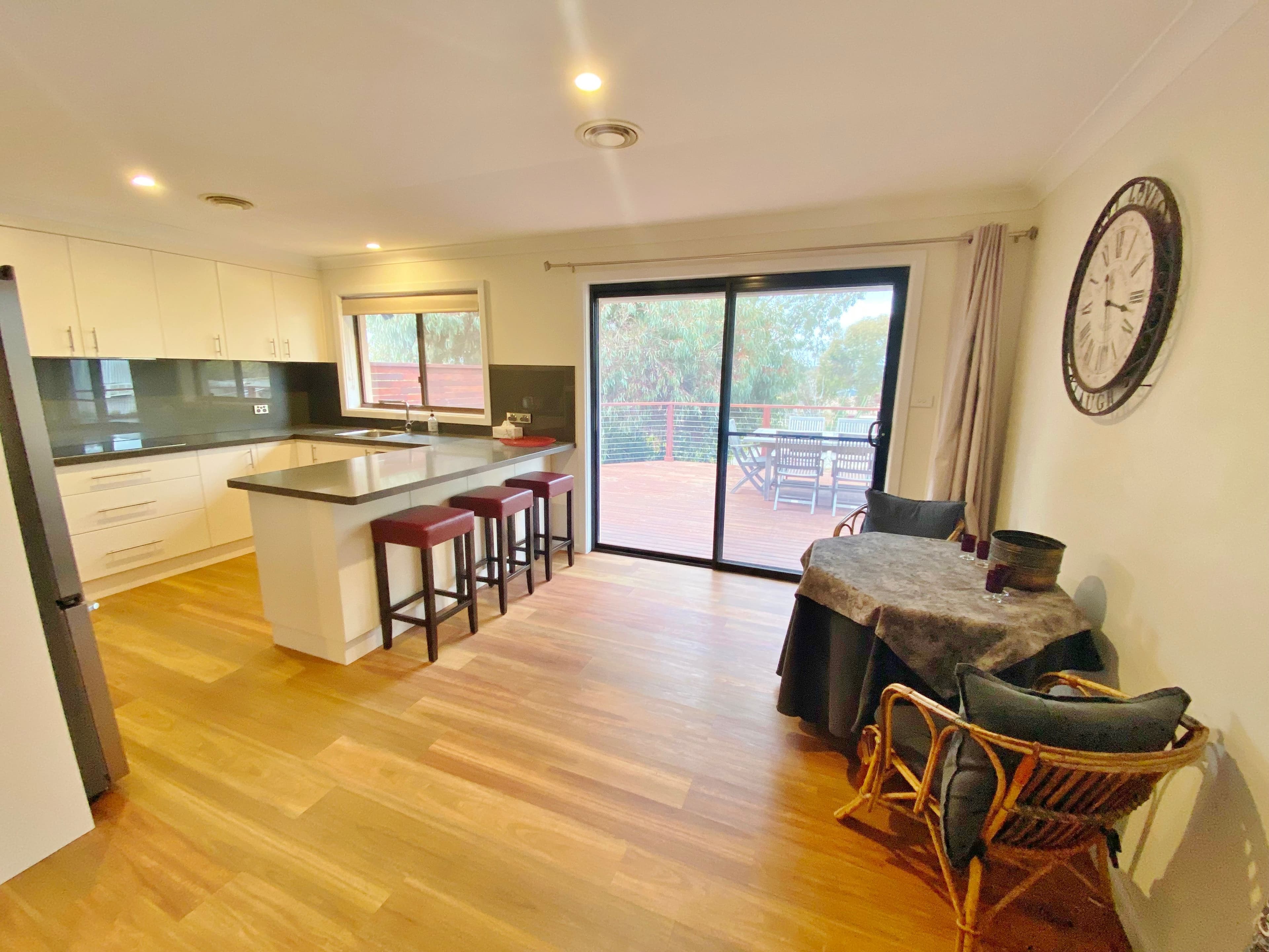 12 Back Creek Road, Young NSW 2594, Young - Thumbnail 4