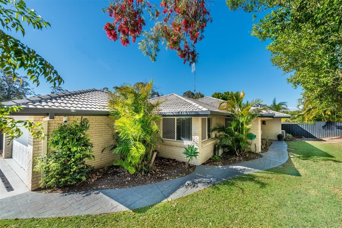 1 Crampton Court, PARKWOOD QLD 4214, Parkwood - Thumbnail 2