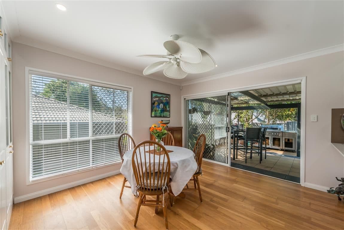 1 Crampton Court, PARKWOOD QLD 4214, Parkwood - Thumbnail 6