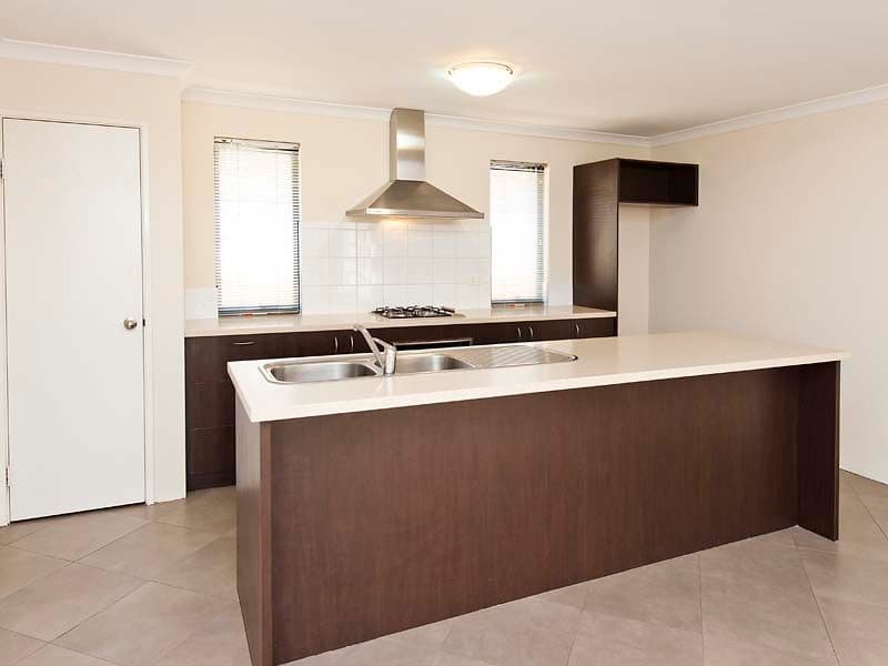 5 Rewell Terrace, BALDIVIS WA 6171, Baldivis - Thumbnail 2