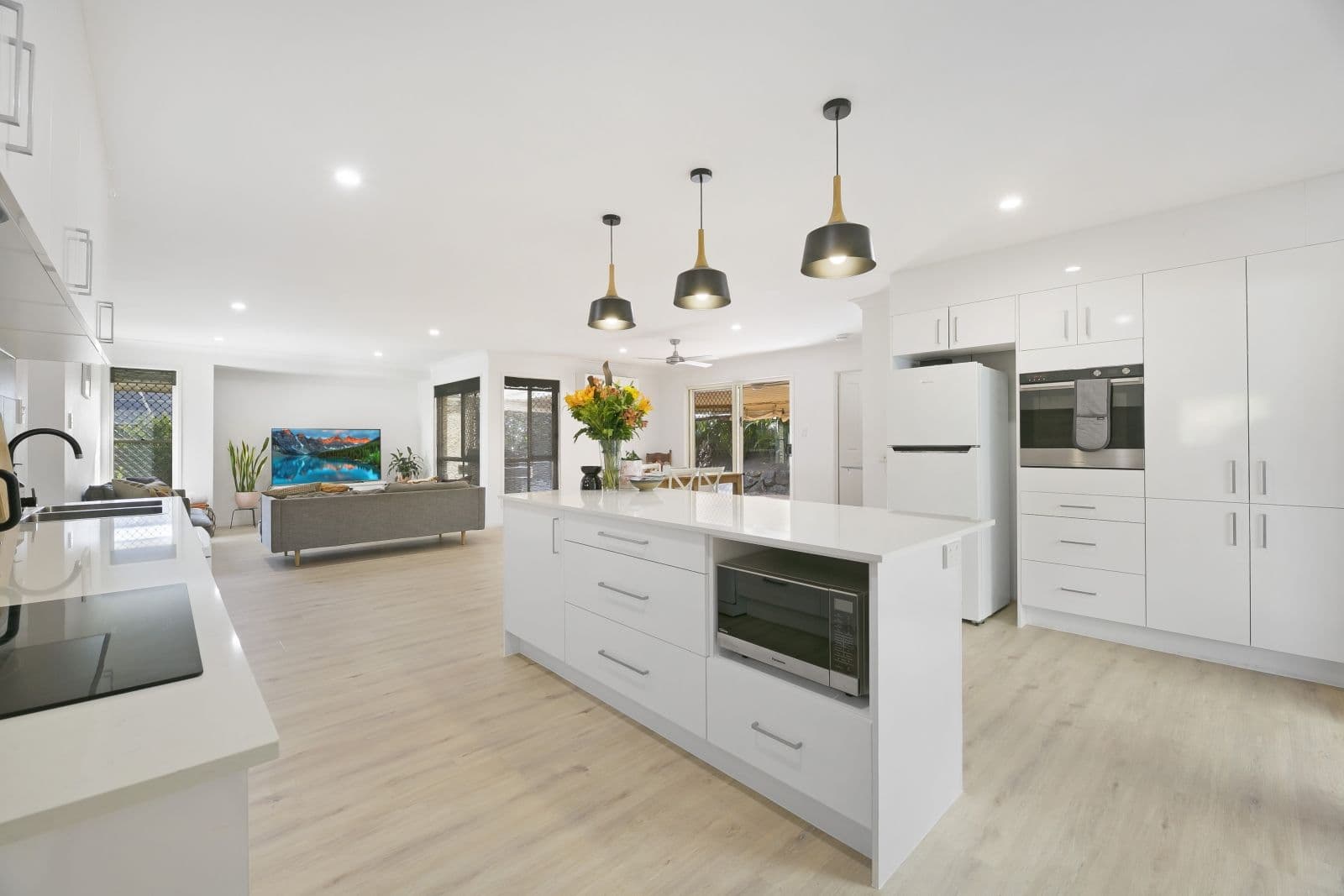19 Madeline Street, Mudgeeraba QLD 4213, Mudgeeraba - Image 1