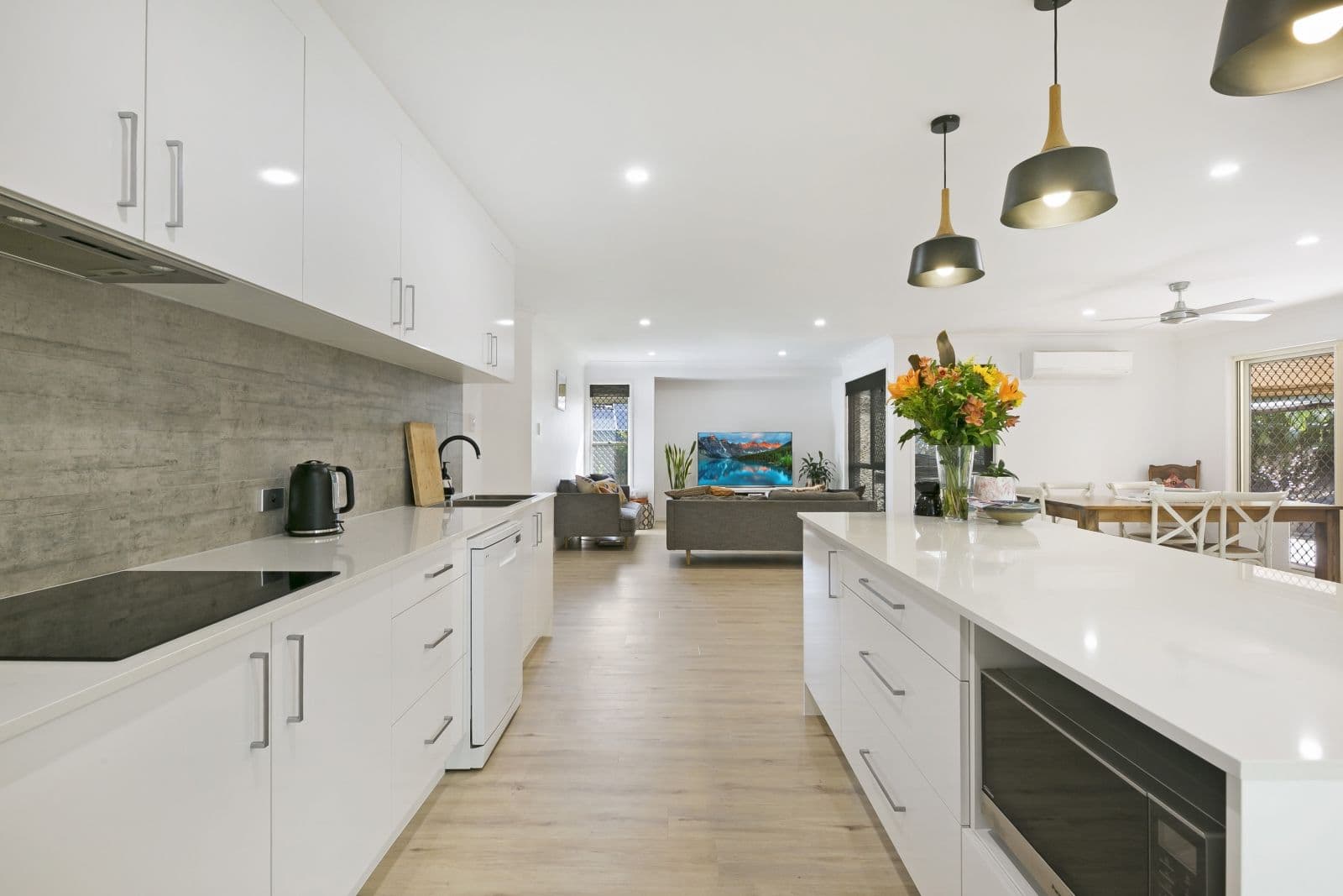 19 Madeline Street, Mudgeeraba QLD 4213, Mudgeeraba - Thumbnail 3