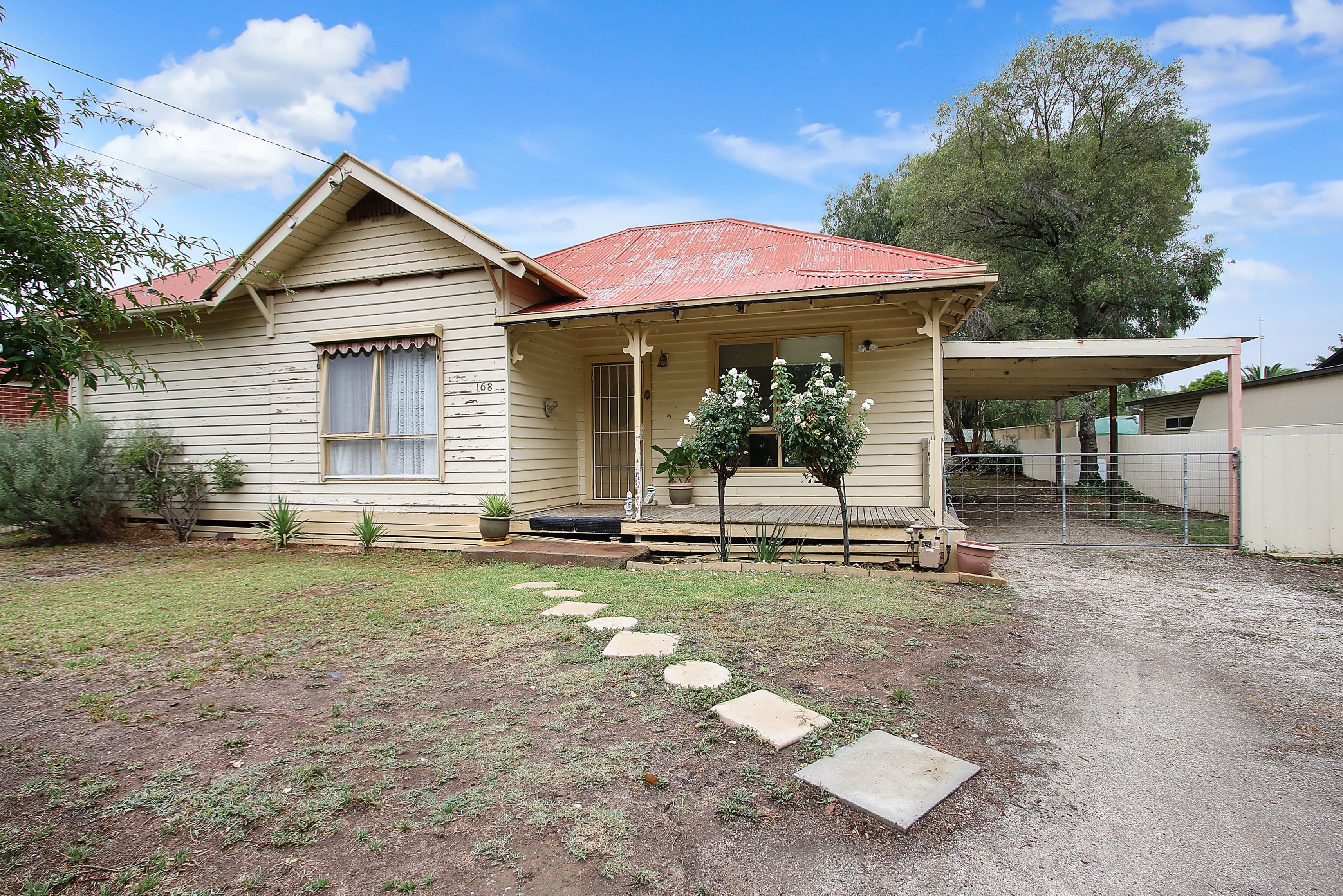 168 Clarke Street, Howlong NSW 2643, Howlong - Image 1