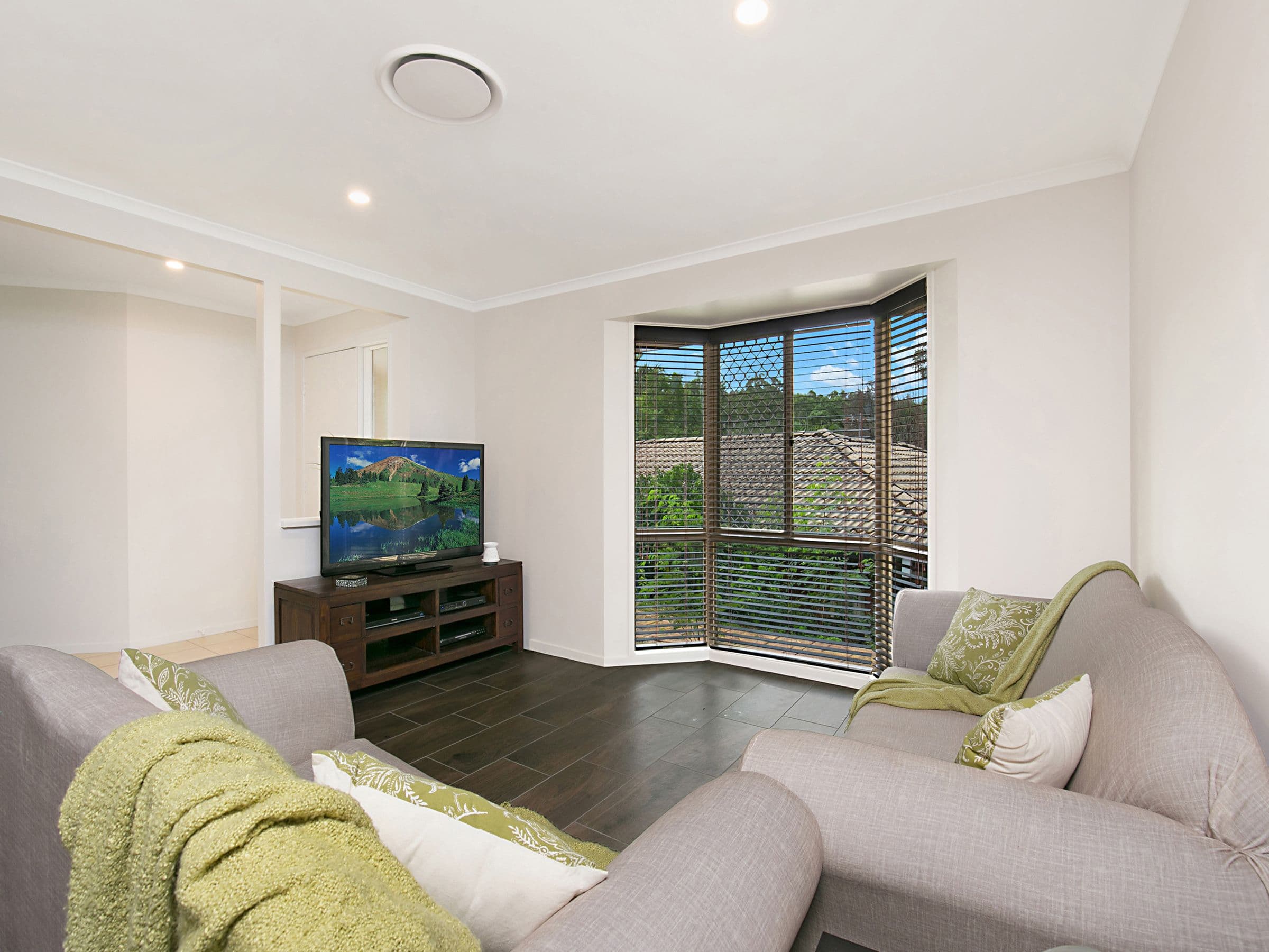 7 Emilia Court, Cornubia QLD 4130, Cornubia - Thumbnail 3