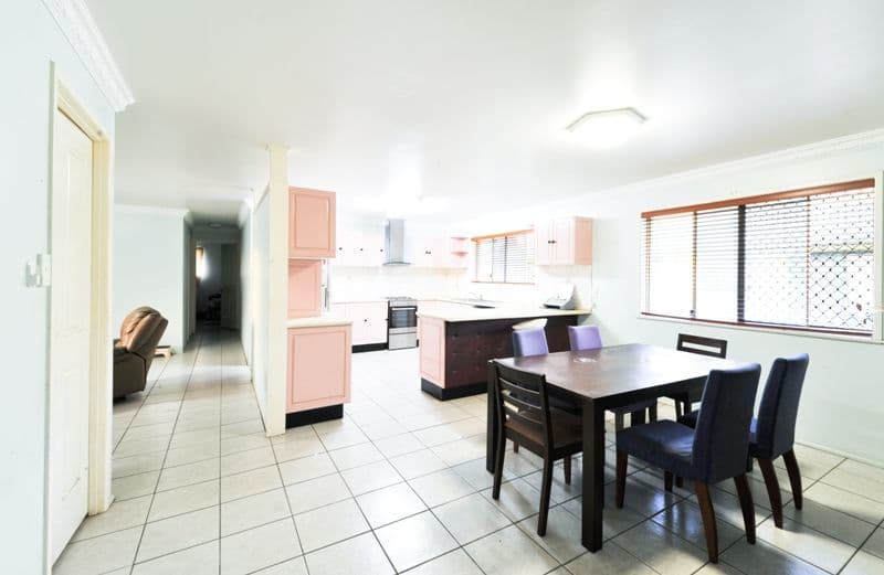 4 Trojan Court, PROSERPINE QLD 4800, Proserpine - Thumbnail 3