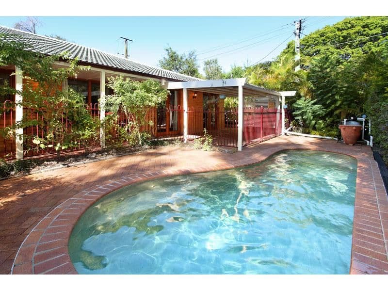 9 Gladesville Street, KENMORE QLD 4069, Kenmore - Thumbnail 5