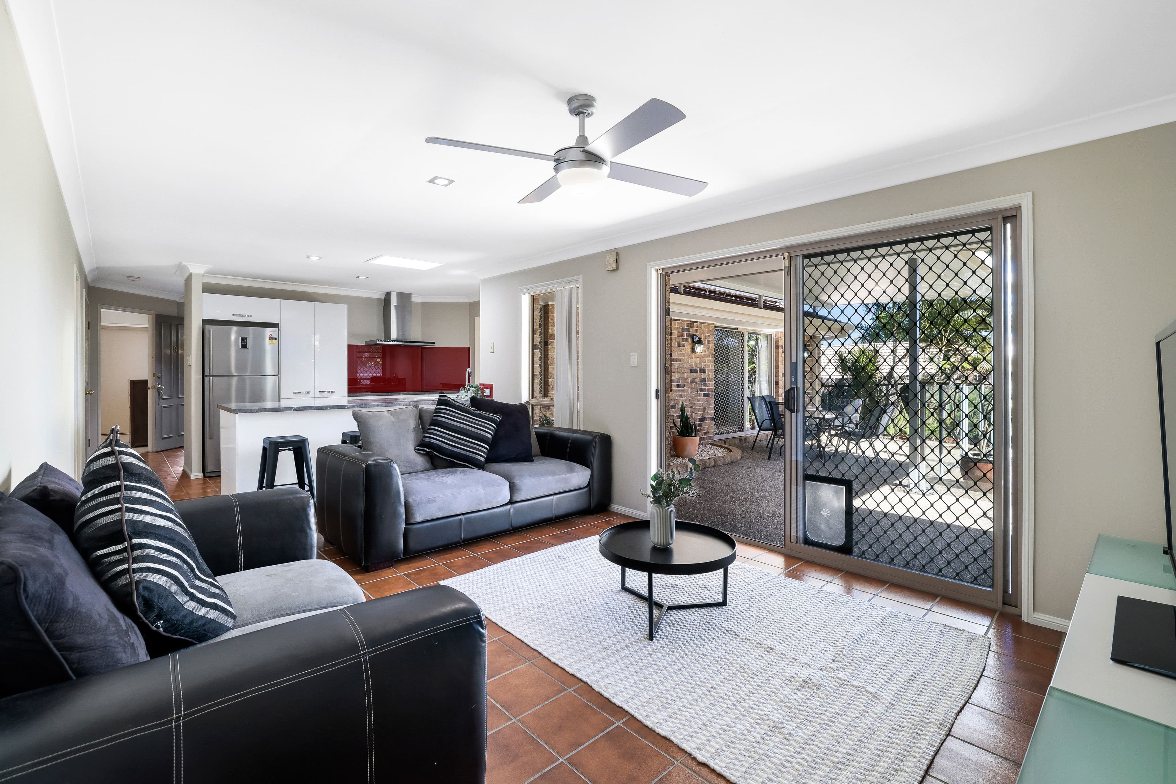 8 Singleton Court, Helensvale QLD 4212, Helensvale - Thumbnail 8