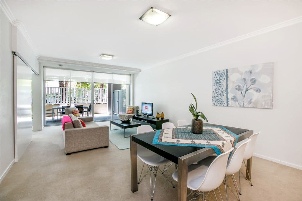 53 Darrambal Street, Surfers Paradise QLD 4217, Surfers Paradise - Thumbnail 3