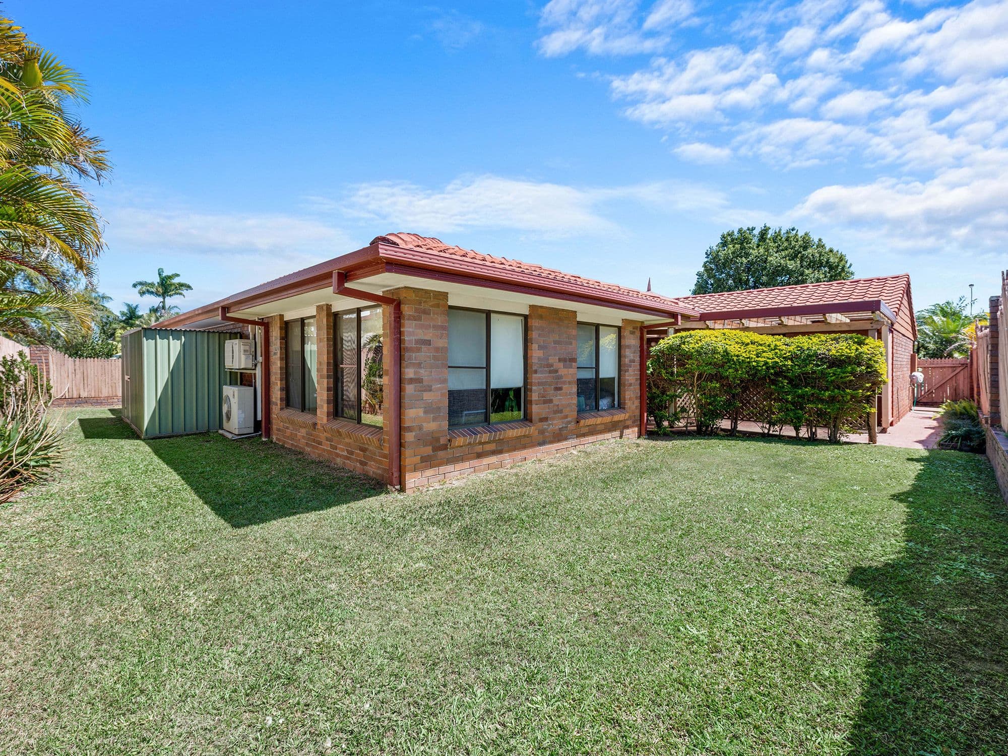 24 Laar Crescent, Boondall QLD 4034, Boondall - Thumbnail 2
