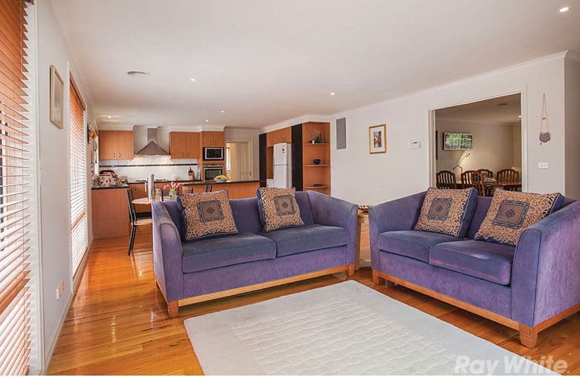 26 Seaview Crescent, Mulgrave VIC 3170, Mulgrave - Thumbnail 3