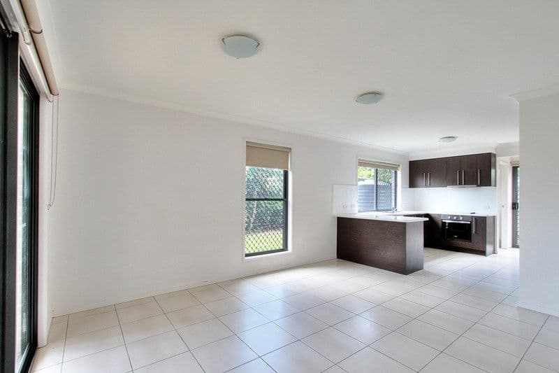39-41 Ariel Avenue, Kingston QLD 4114, Kingston - Thumbnail 3