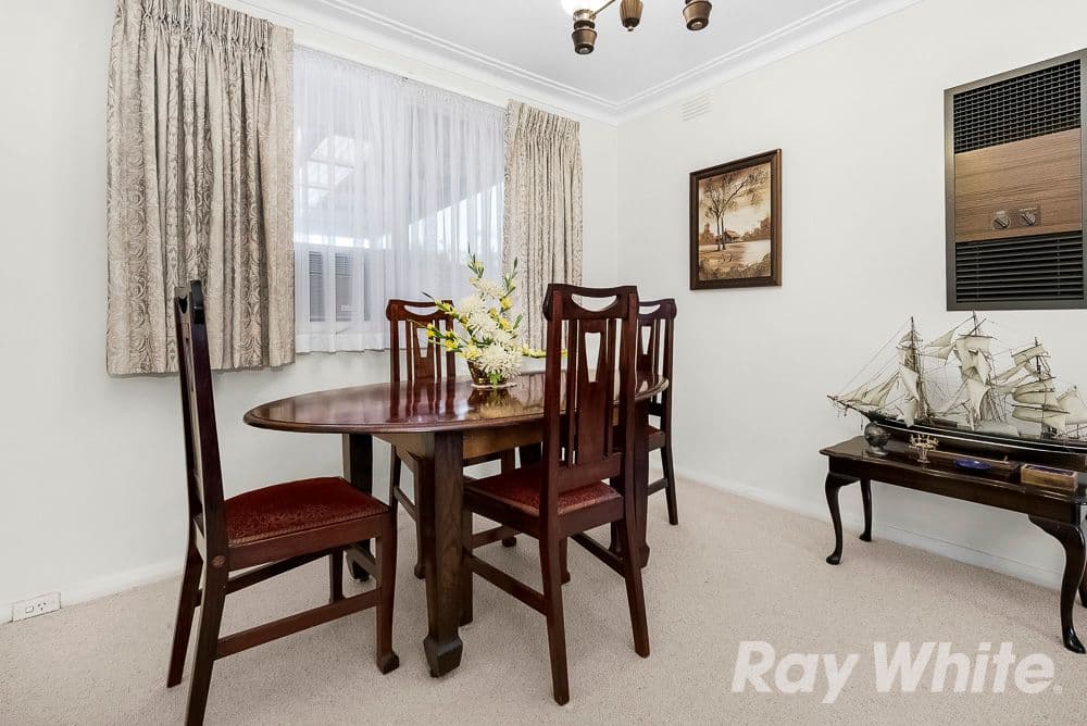 10 Cappella Court, Glen Waverley VIC 3150, Glen Waverley - Thumbnail 4