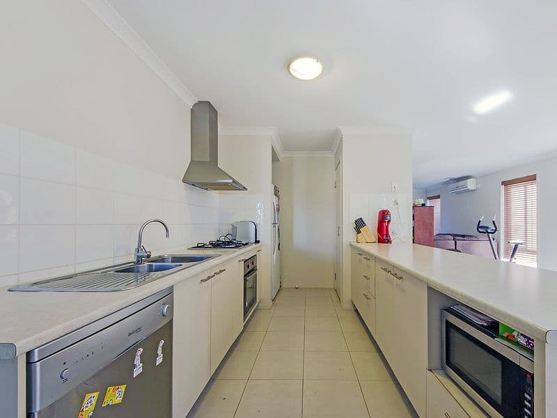 69 Toritta Way, Truganina VIC 3029, Truganina - Thumbnail 5