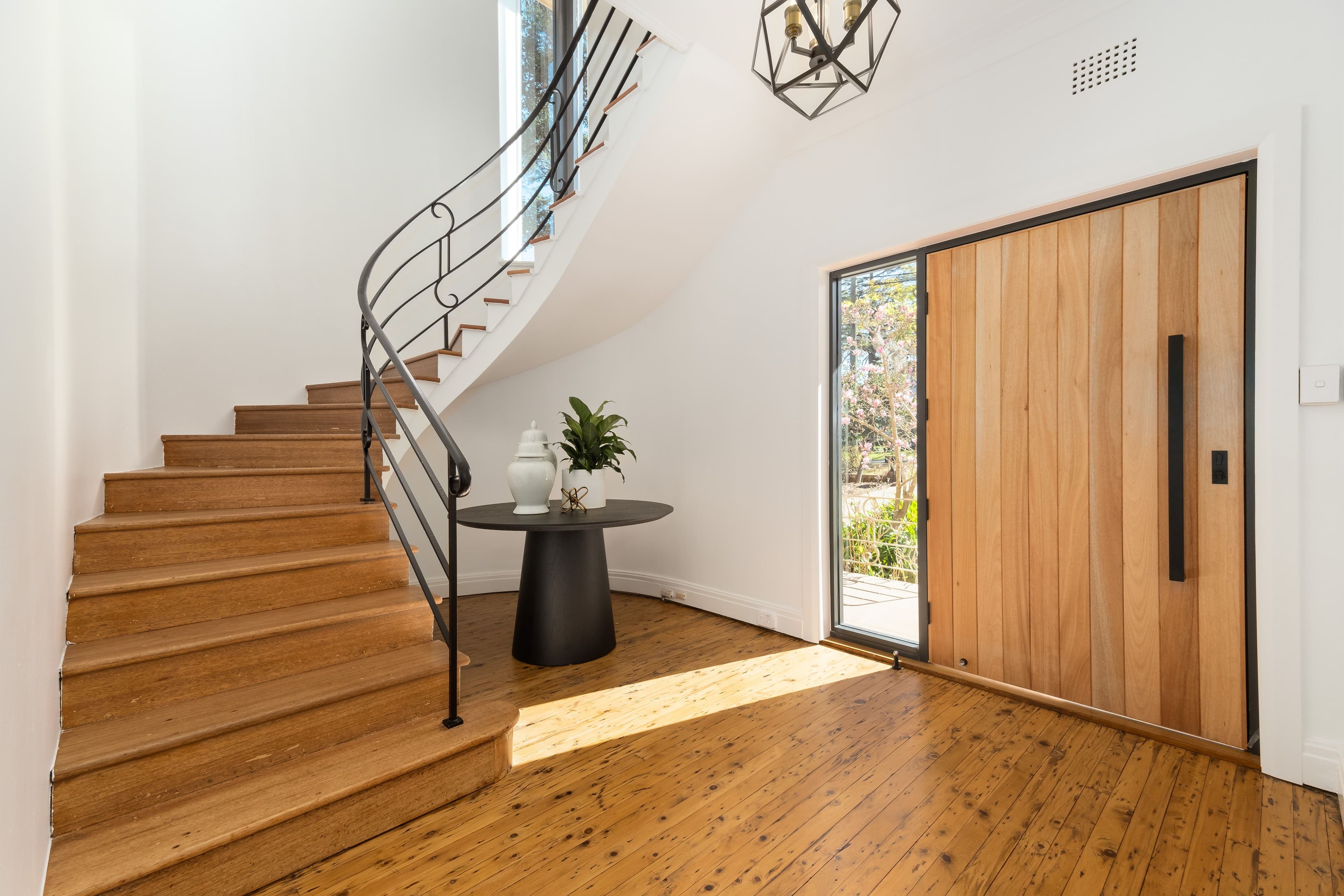 17 Hobart Avenue, East Lindfield NSW 2070, East Lindfield - Thumbnail 2