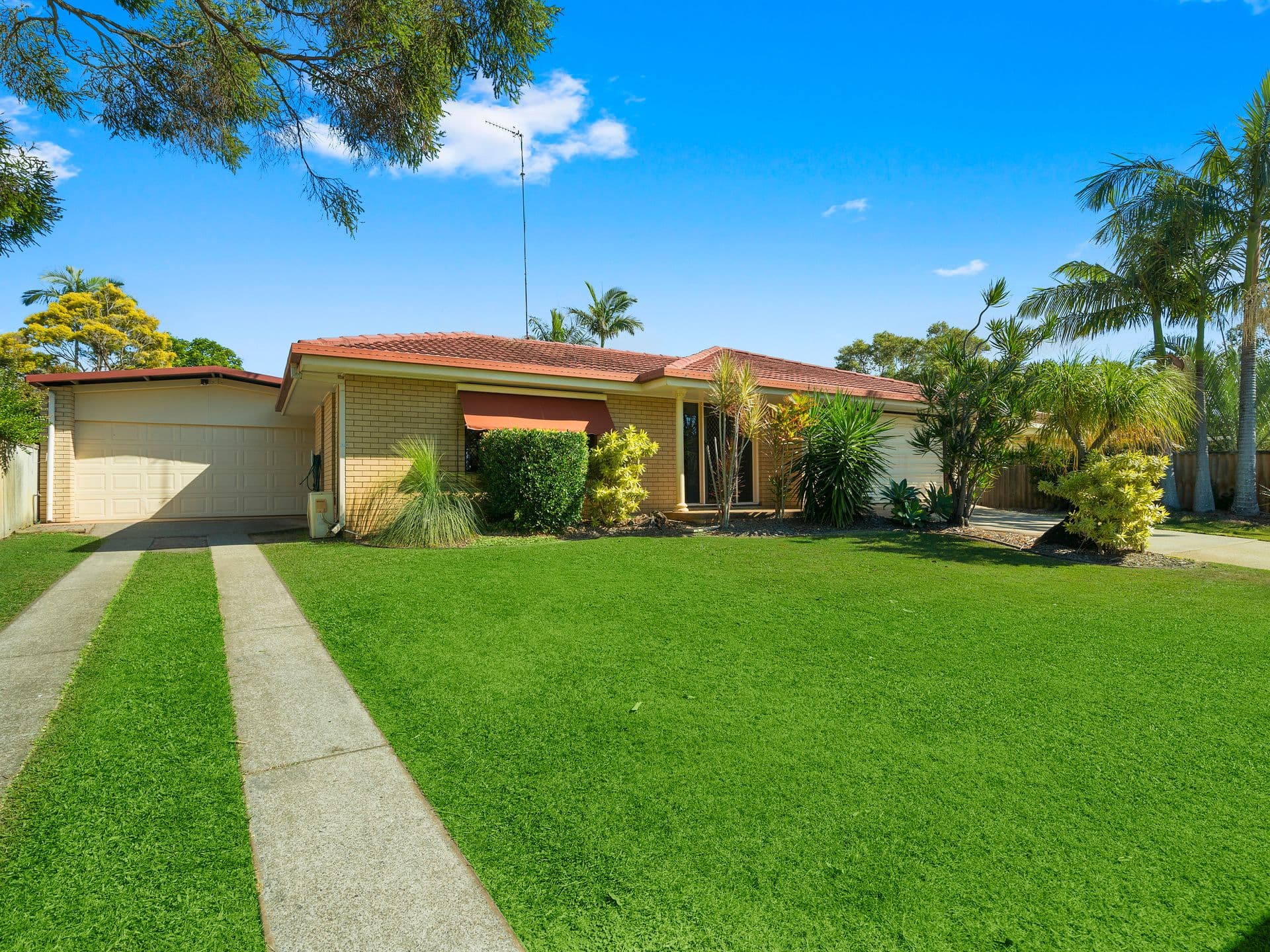 5 Linum Street, Palm Beach QLD 4221, Palm Beach - Image 1