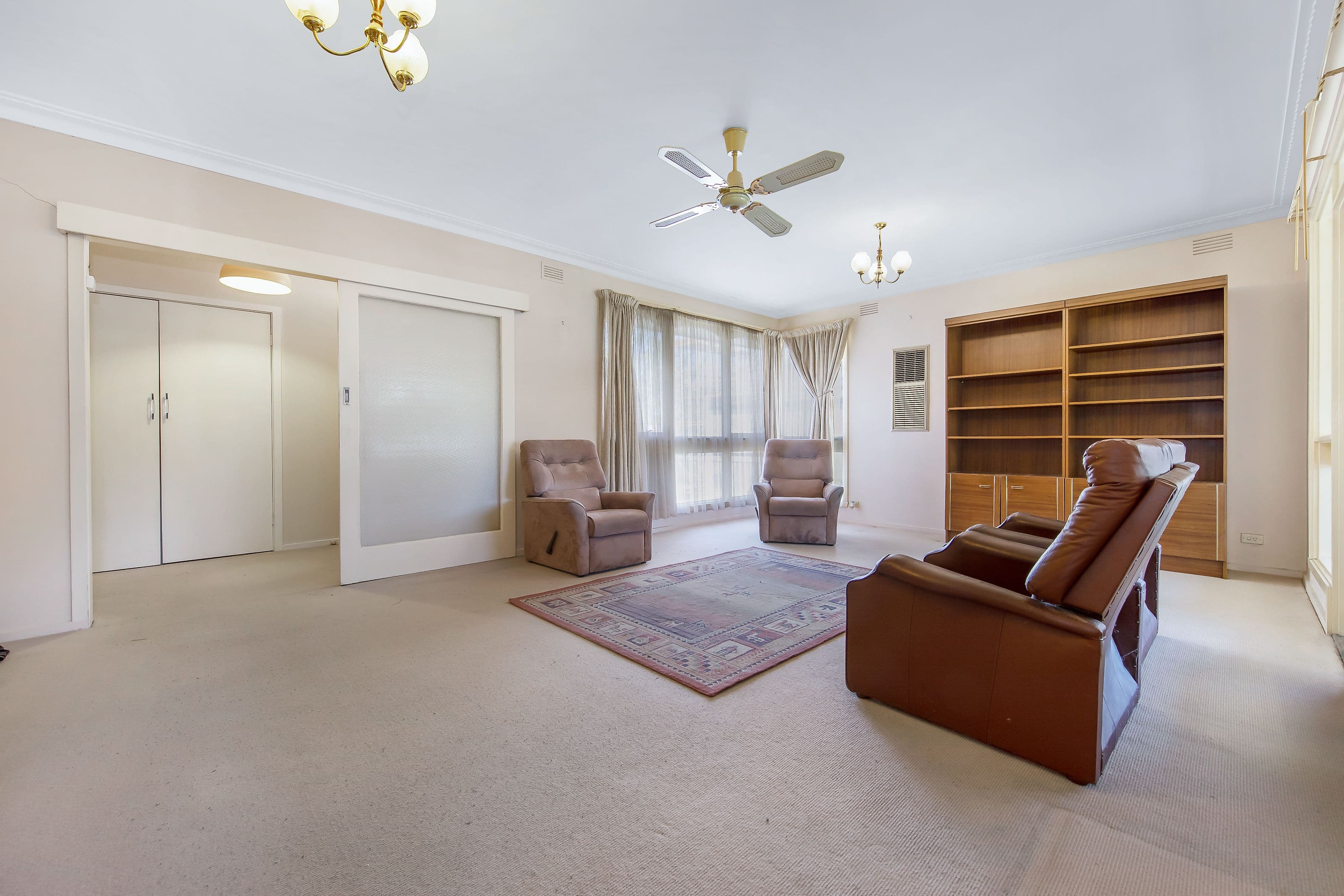 11 Kirstina Road, Glen Waverley VIC 3150, Glen Waverley - Thumbnail 3