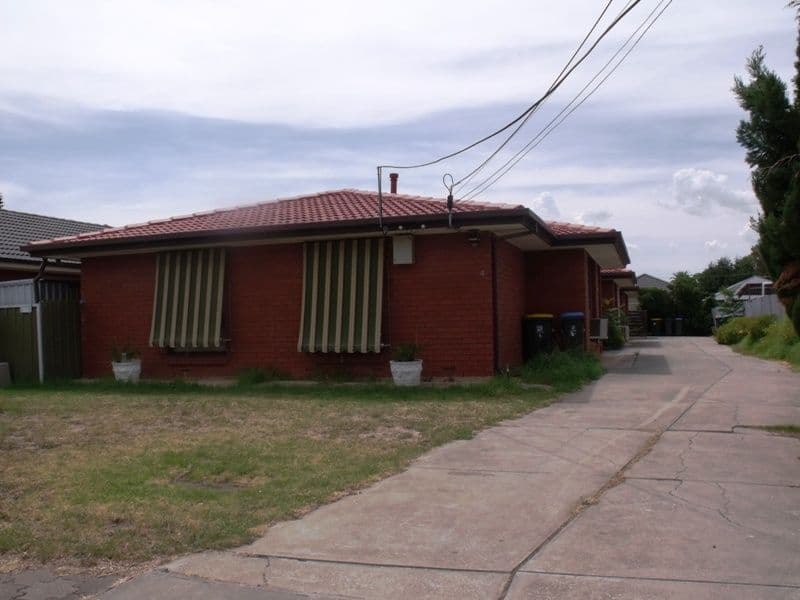 4 Pibroch Avenue, WINDSOR GARDENS SA 5087, Windsor Gardens - Image 1