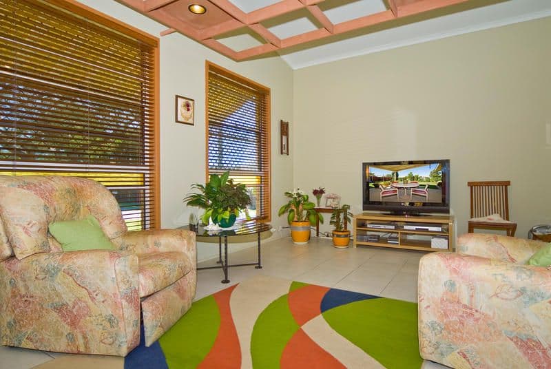 2/5 Kenny Drive, Labrador, QLD, 4215, Labrador - Thumbnail 4