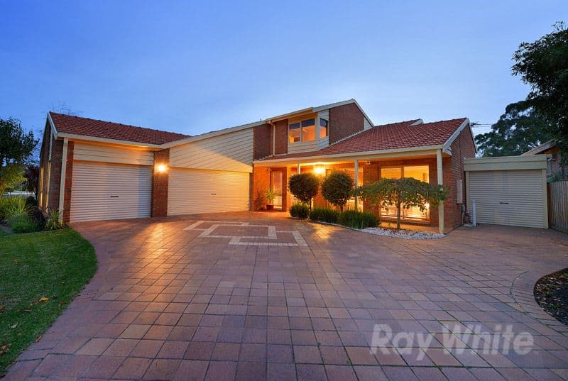 4 Cairn Curren Close, ROWVILLE VIC 3178, Rowville - Image 1