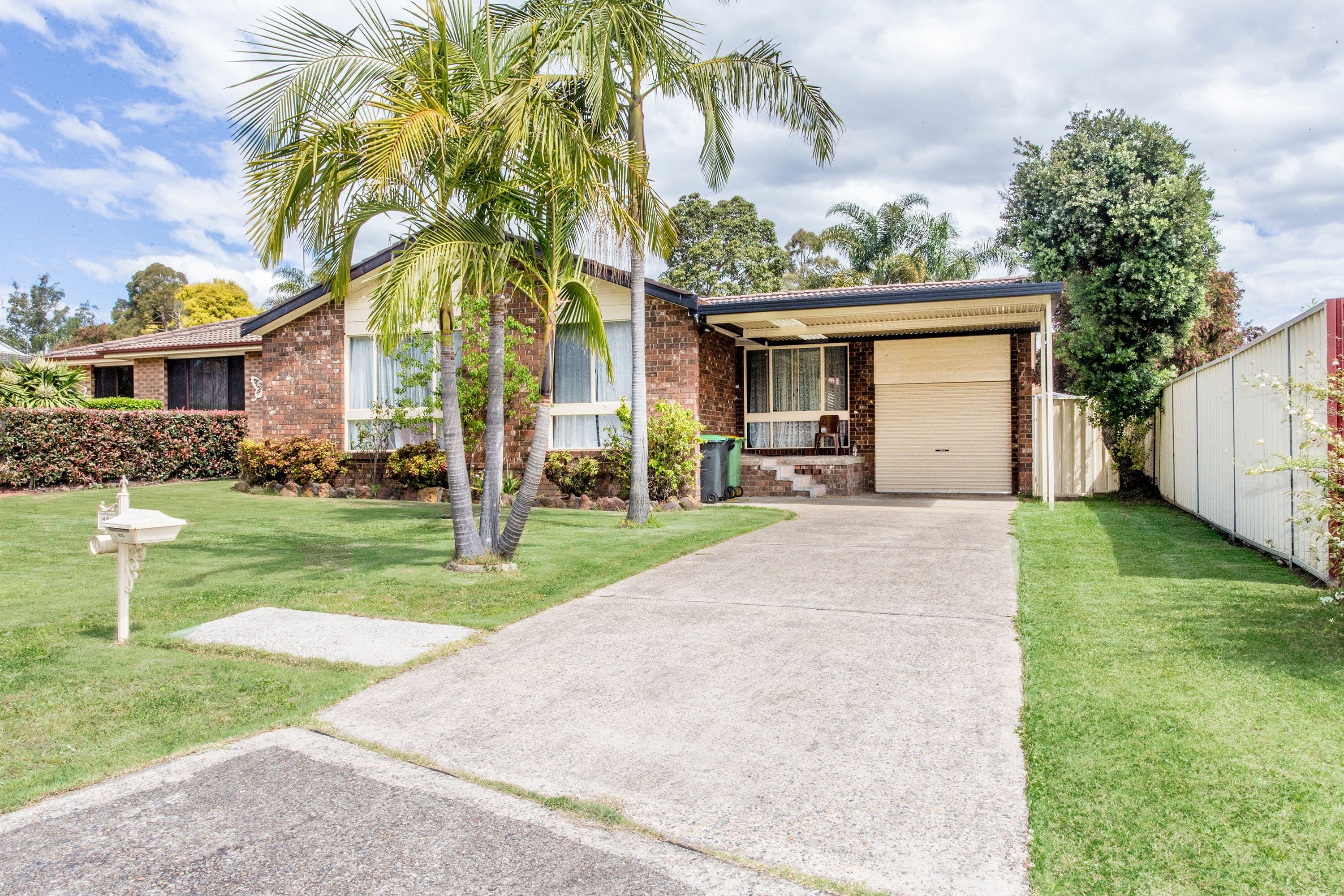 10 Brentwood Grove, Werrington Downs - Image 1