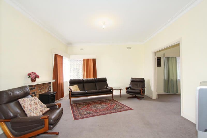 158 Warrigal Road, OAKLEIGH VIC 3166, Oakleigh - Thumbnail 2