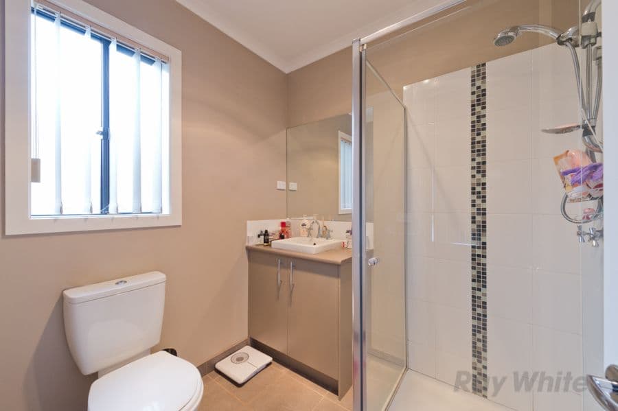 8 Spearfelt Street, KURUNJANG VIC 3337, Kurunjang - Thumbnail 6