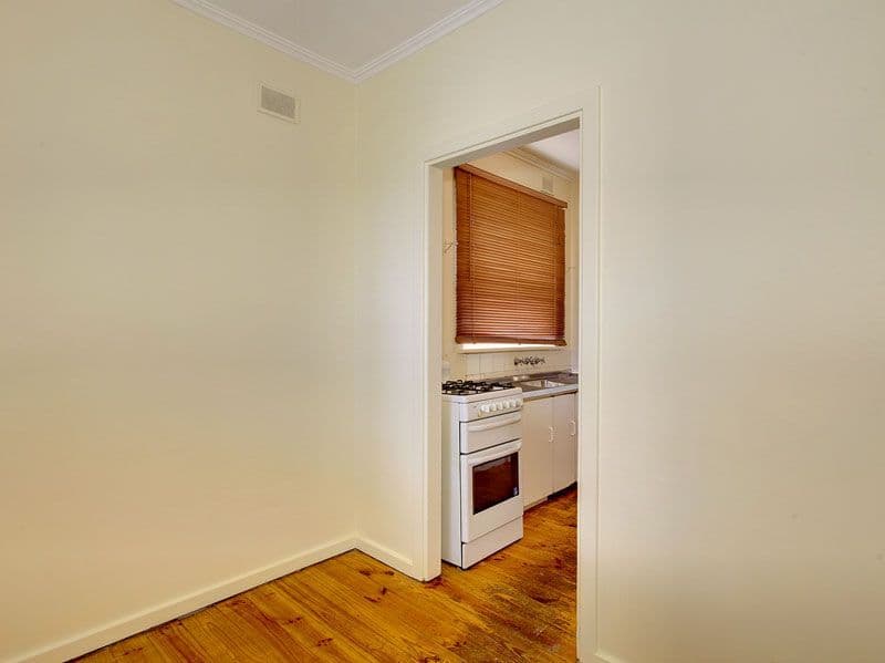 13 Fletcher Road, HENLEY BEACH SOUTH SA 5022, Henley Beach South - Thumbnail 7