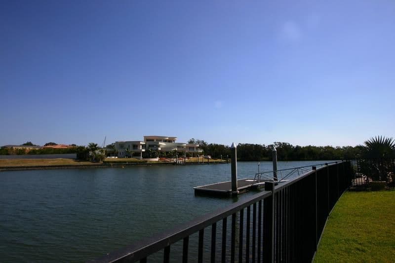 1668 Riverdale Drive, HOPE ISLAND QLD 4212, Hope Island - Thumbnail 3