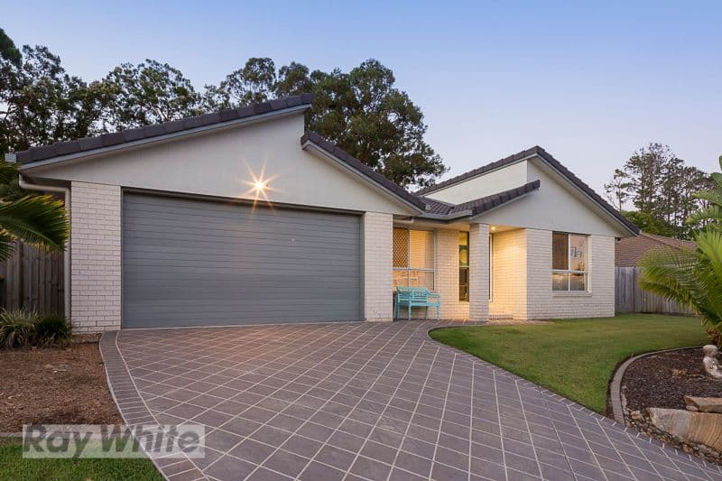 12 Scampi Place, REDLAND BAY QLD 4165, Redland Bay - Thumbnail 3