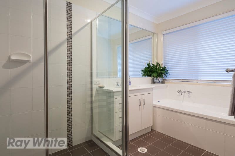 12 Scampi Place, REDLAND BAY QLD 4165, Redland Bay - Thumbnail 8