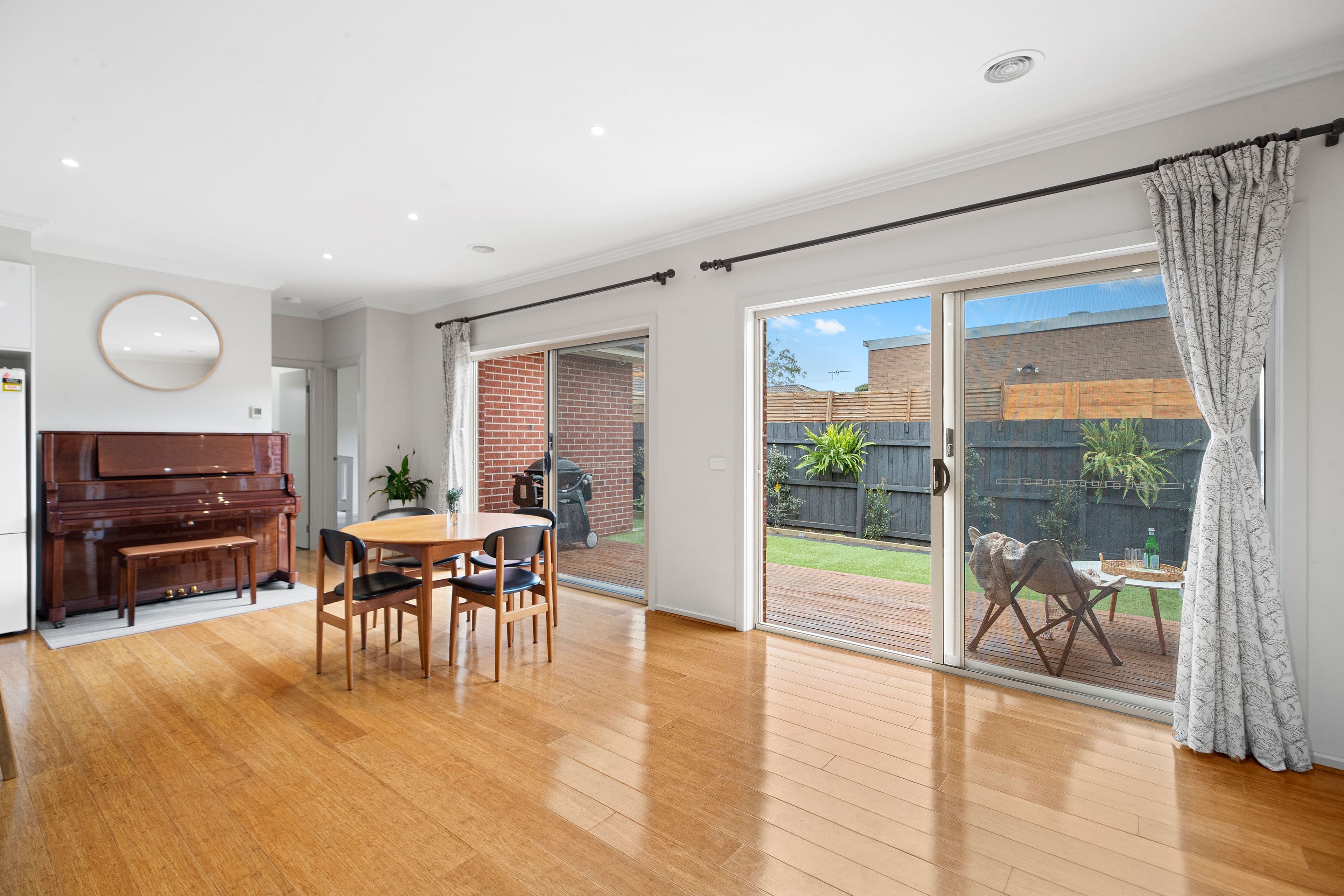 11 Neilson Street, Bayswater VIC 3153, Bayswater - Thumbnail 3