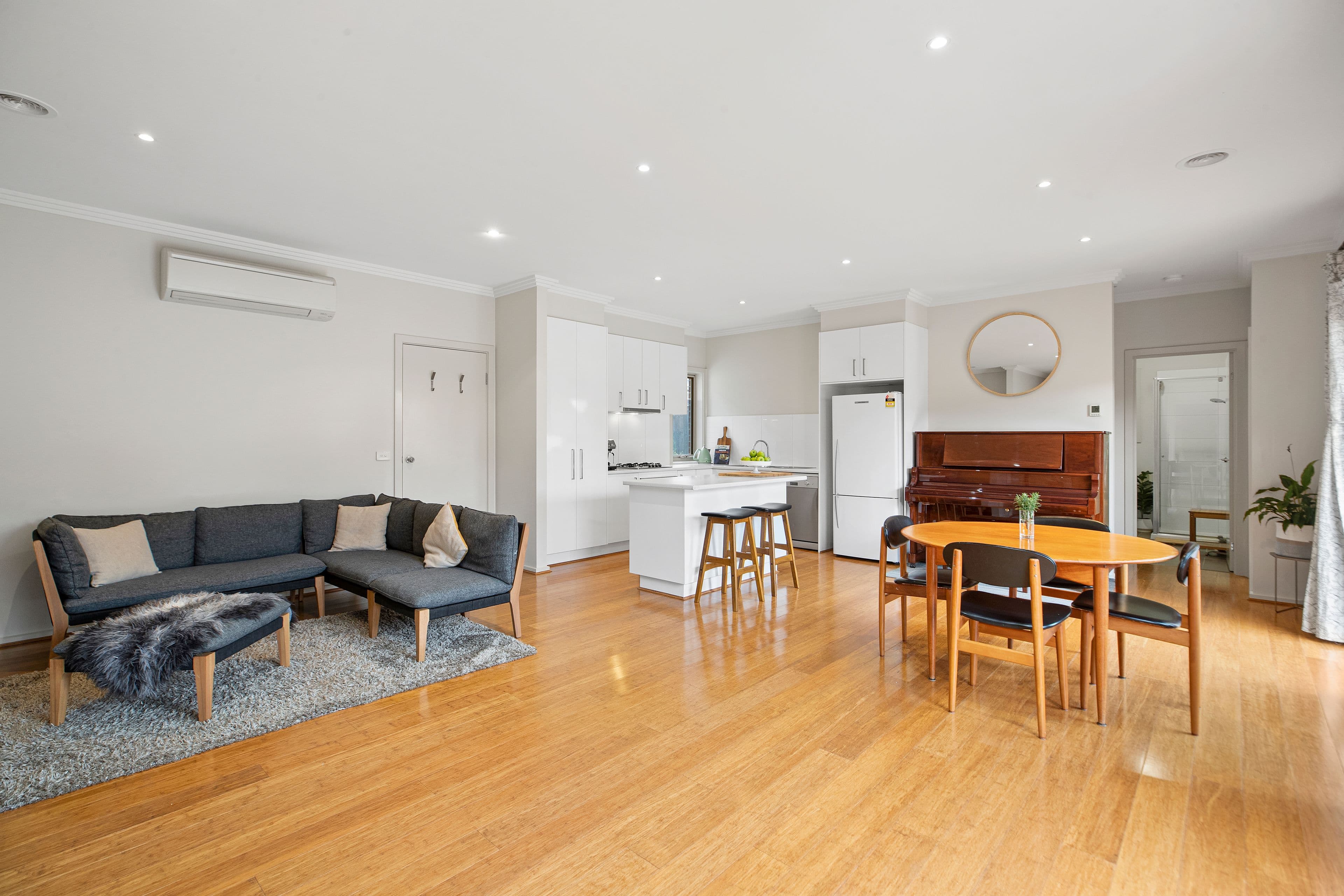 11 Neilson Street, Bayswater VIC 3153, Bayswater - Thumbnail 4