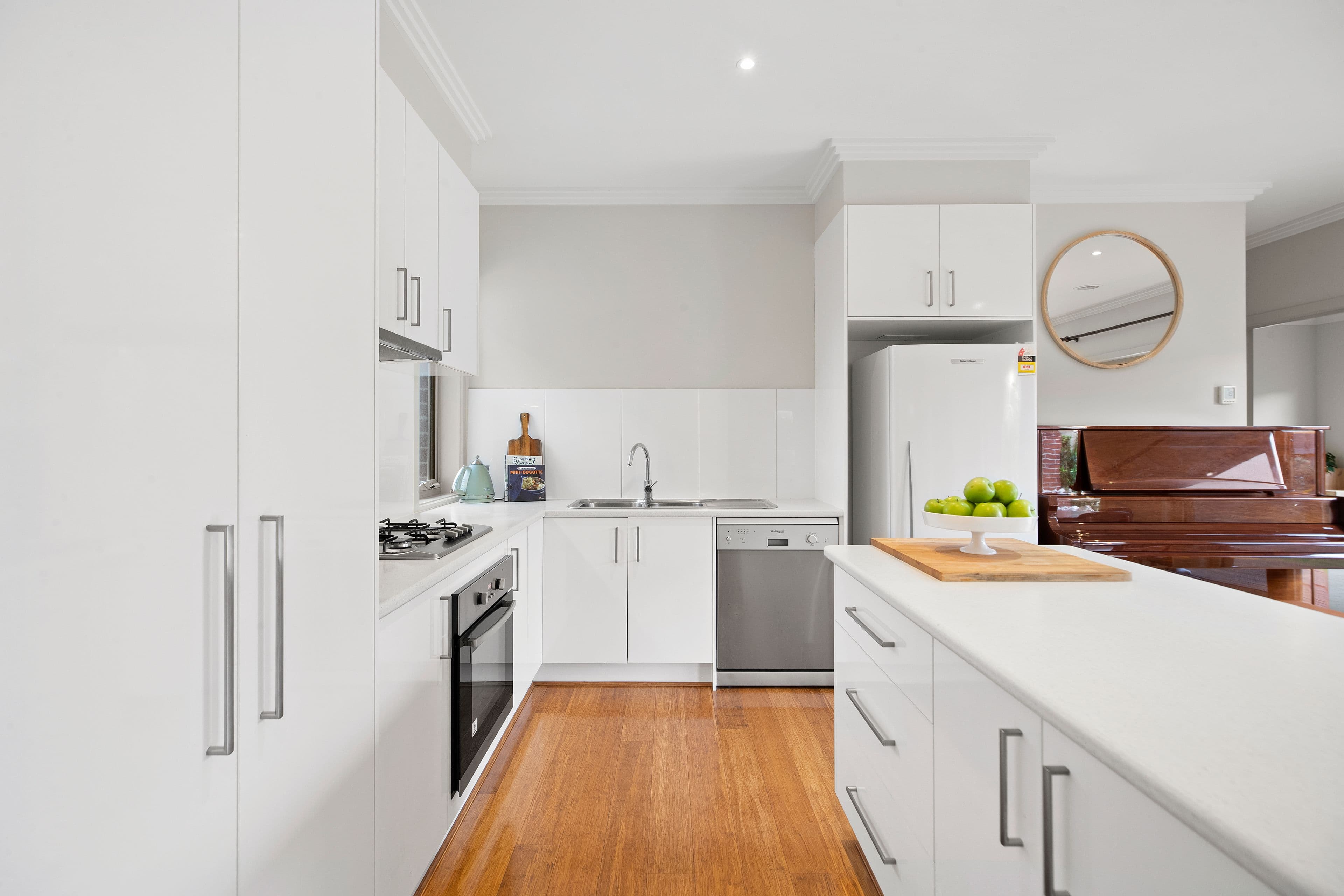 11 Neilson Street, Bayswater VIC 3153, Bayswater - Thumbnail 6