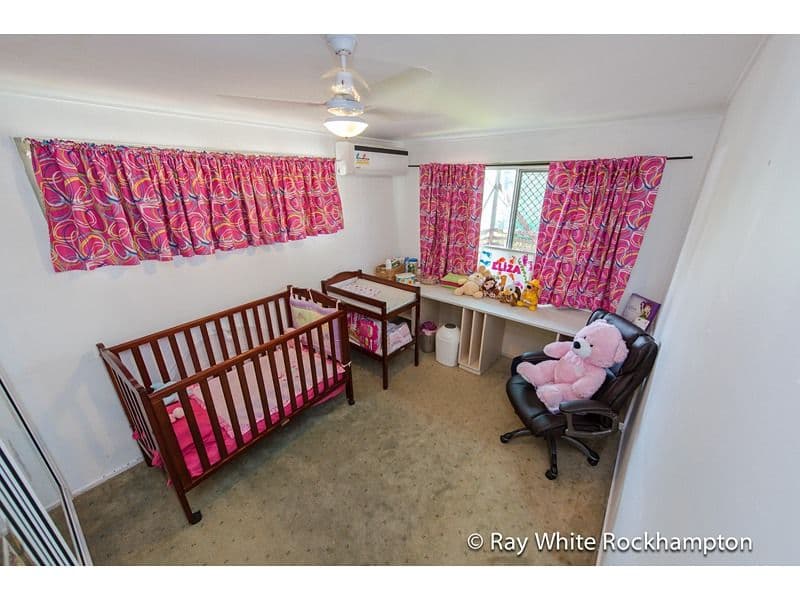 7 Martin Street, Park Avenue QLD 4701, Park Avenue - Thumbnail 7