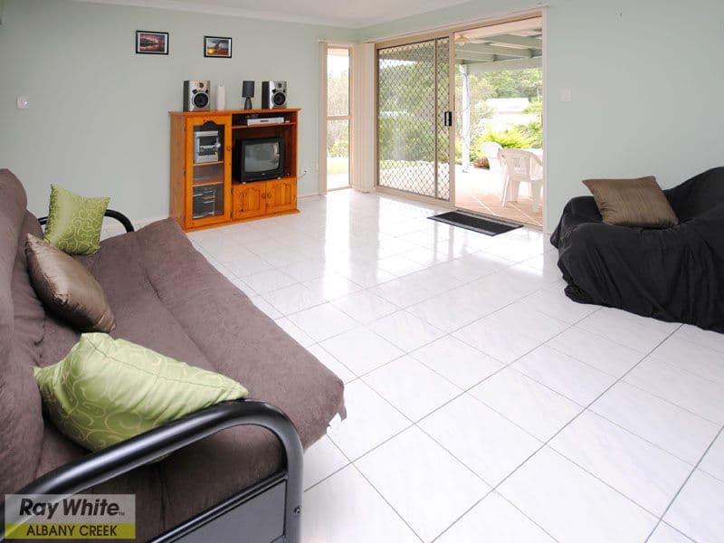 6 Cadagi Court, ALBANY CREEK QLD 4035, Albany Creek - Thumbnail 5