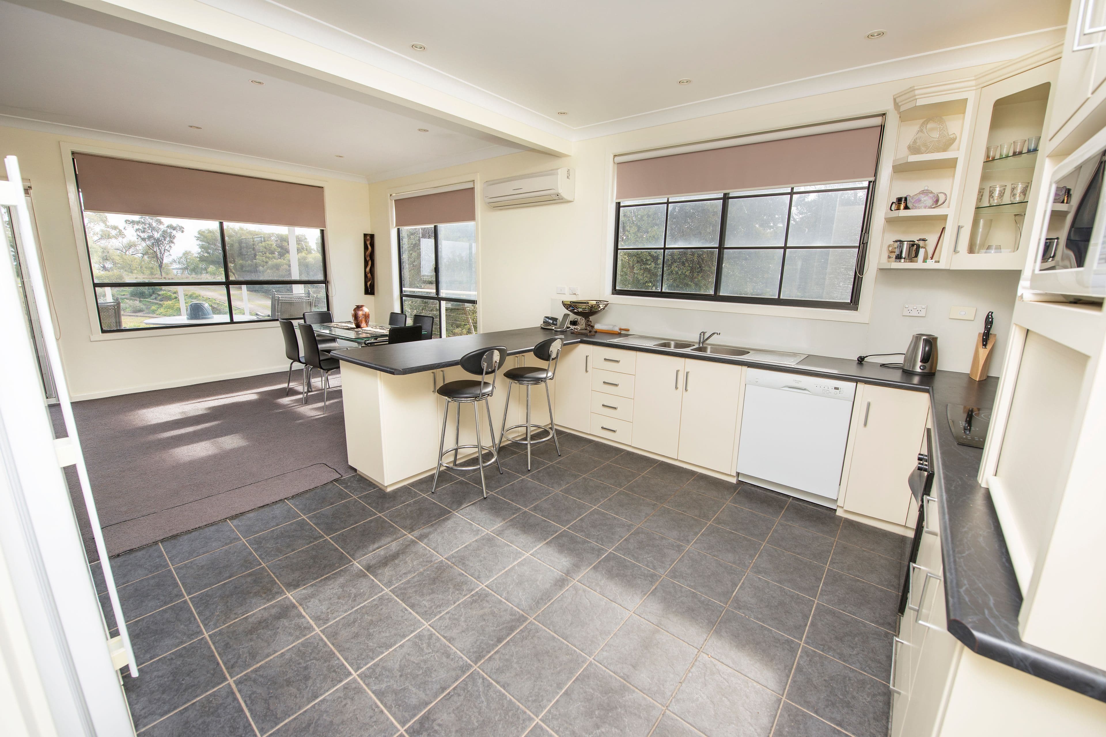 553 Lakeside Drive, Lake Boga VIC 3584, Lake Boga - Thumbnail 7