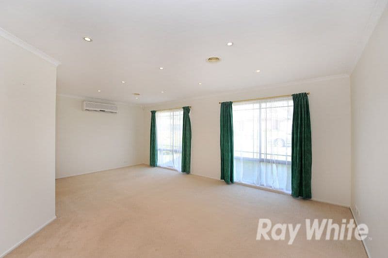 57 Jarryd Crescent, BERWICK VIC 3806, Berwick - Thumbnail 4