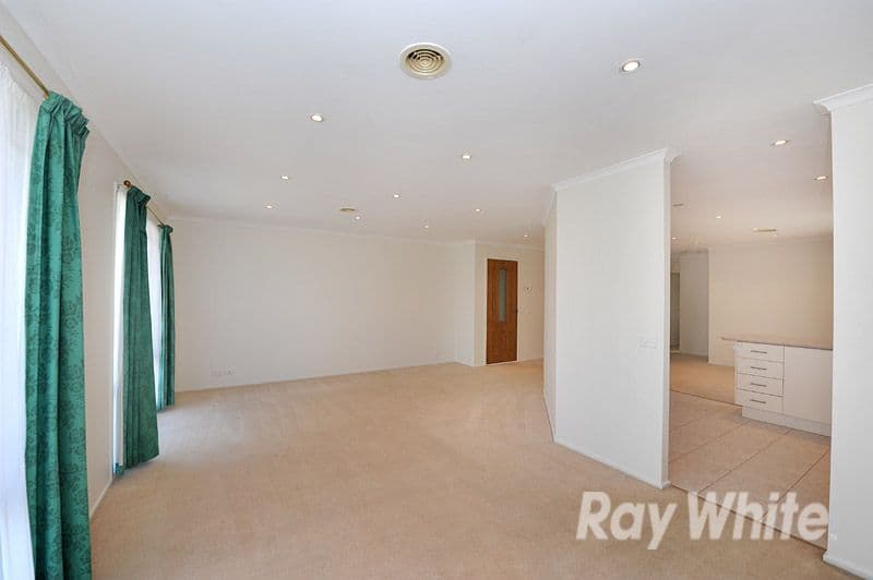 57 Jarryd Crescent, BERWICK VIC 3806, Berwick - Thumbnail 5