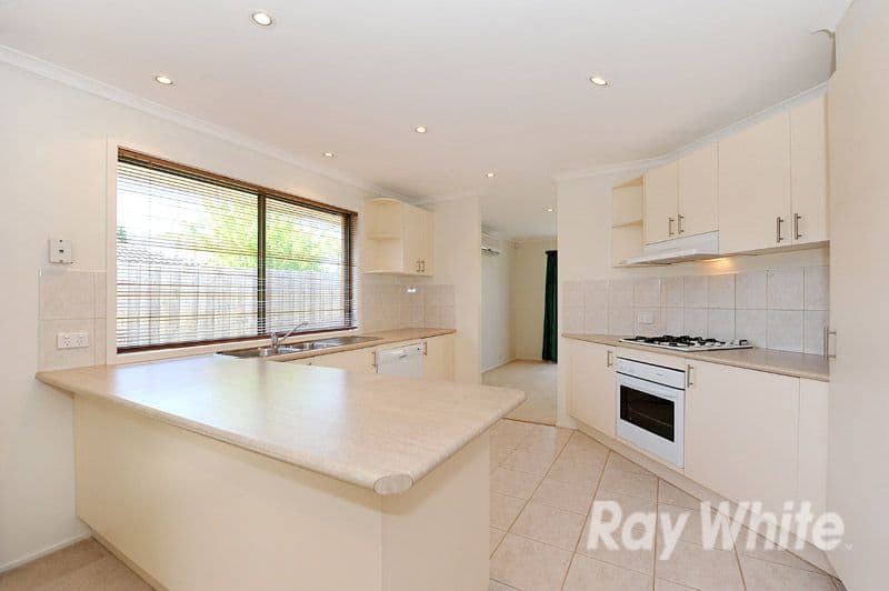 57 Jarryd Crescent, BERWICK VIC 3806, Berwick - Thumbnail 6