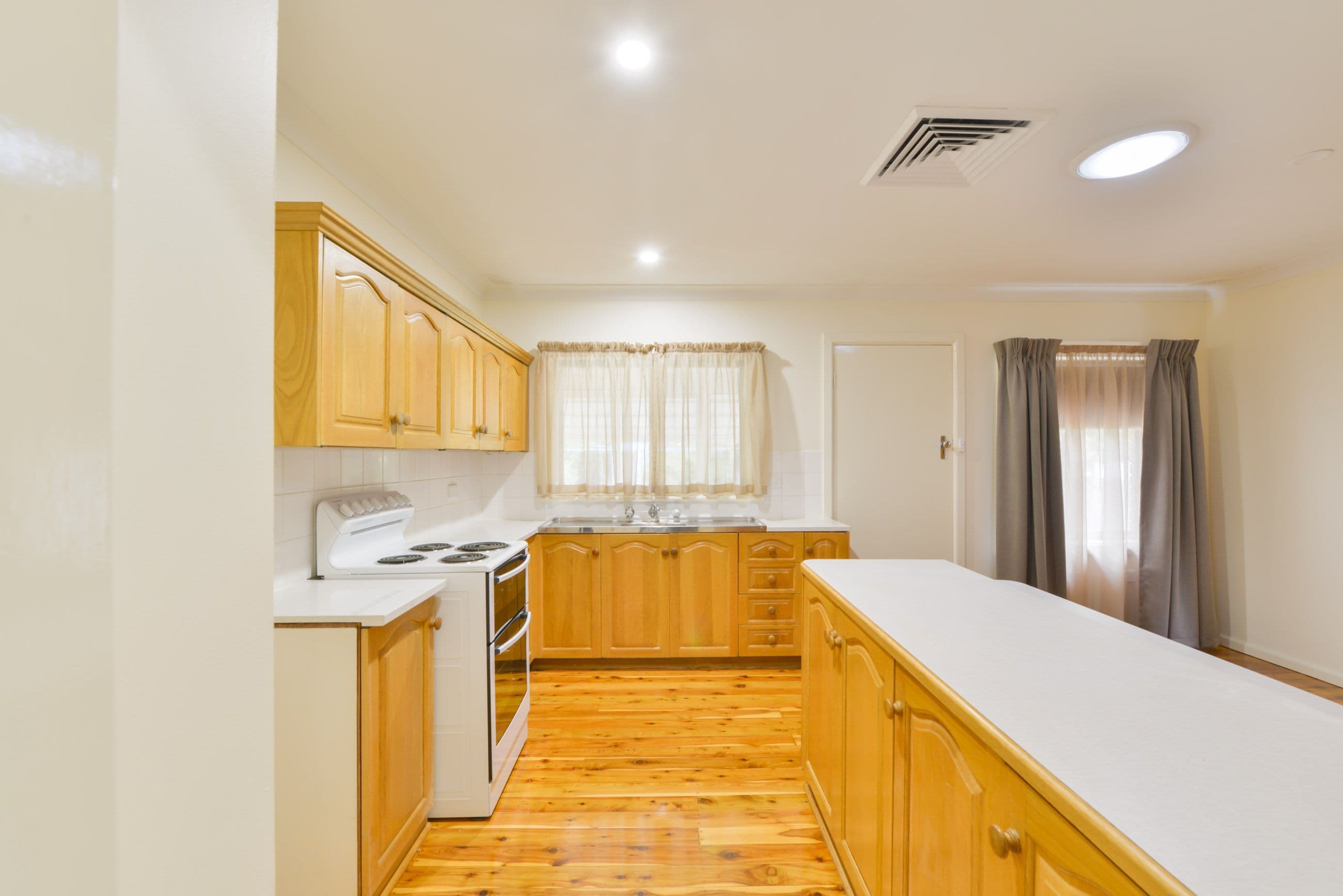 18 Murrawai Street, Tamworth NSW 2340, Tamworth - Thumbnail 4