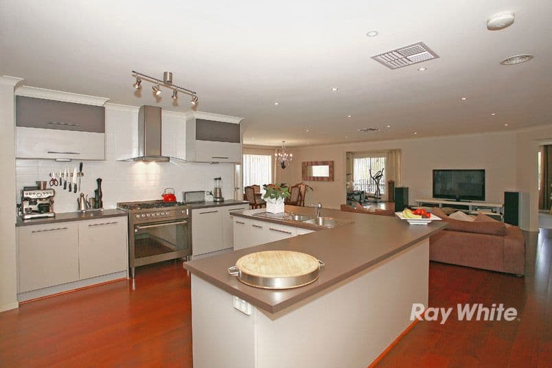 39 Sussex Avenue, CRANBOURNE NORTH VIC 3977, Cranbourne North - Thumbnail 6